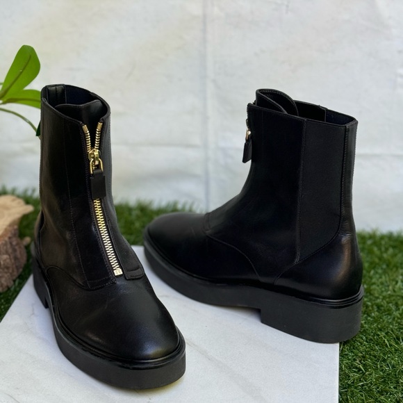 Stuart Weitzman Women 5 Lodge Boots Black Leather Bootie Zip Platform NWOT - Picture 8 of 14